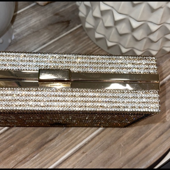 NWT No Limit Gold AMEX credit card rhinestone clutch - Picture 3 of 5